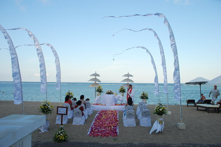 hotel aston nikah bali