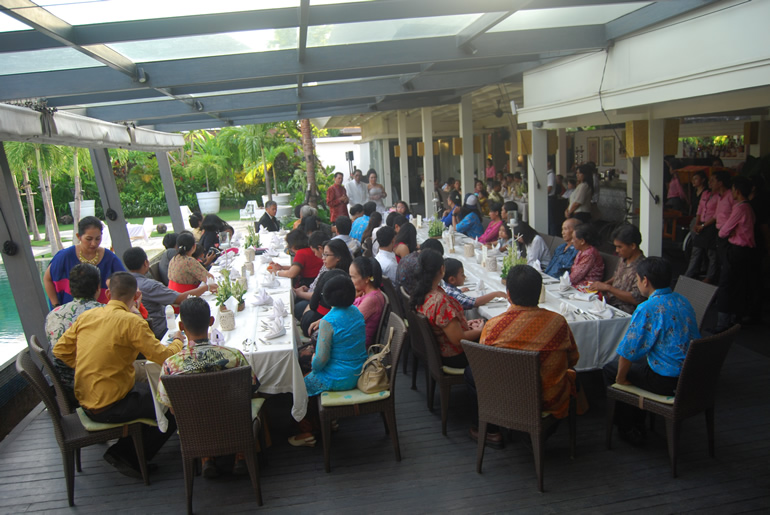 rumah makan sanur bali